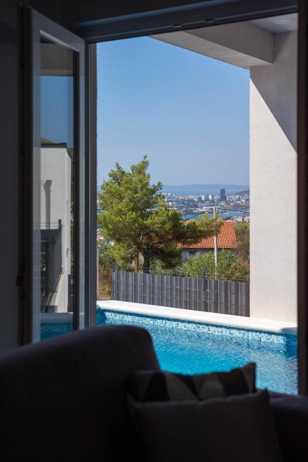 Villa Dorso With Heated Pool Klis ภายนอก รูปภาพ