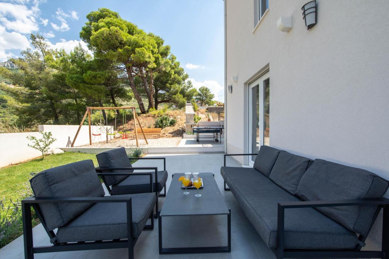 Villa Dorso With Heated Pool Klis ภายนอก รูปภาพ