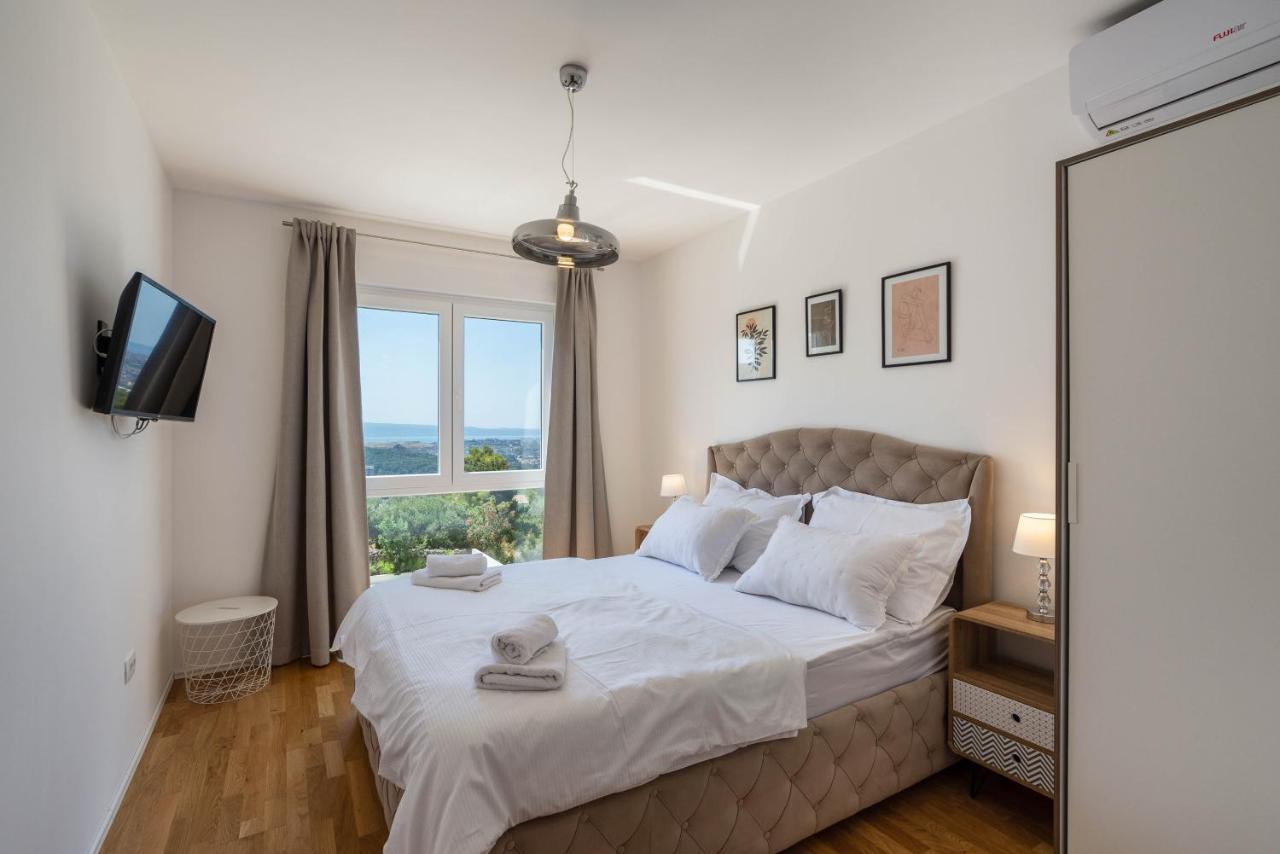 Villa Dorso With Heated Pool Klis ภายนอก รูปภาพ