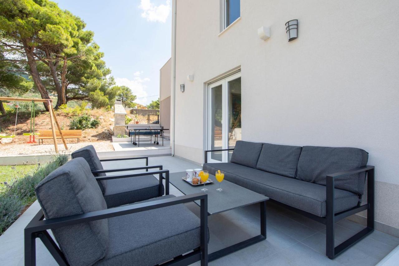 Villa Dorso With Heated Pool Klis ภายนอก รูปภาพ