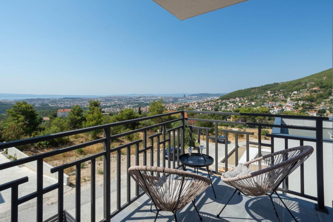 Villa Dorso With Heated Pool Klis ภายนอก รูปภาพ